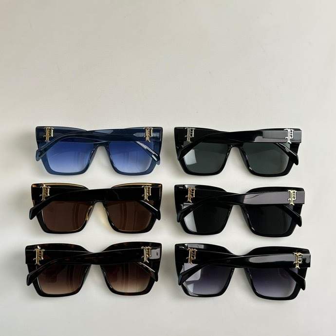 Picture of Chrome Hearts Sunglasses _SKUfw54045315fw